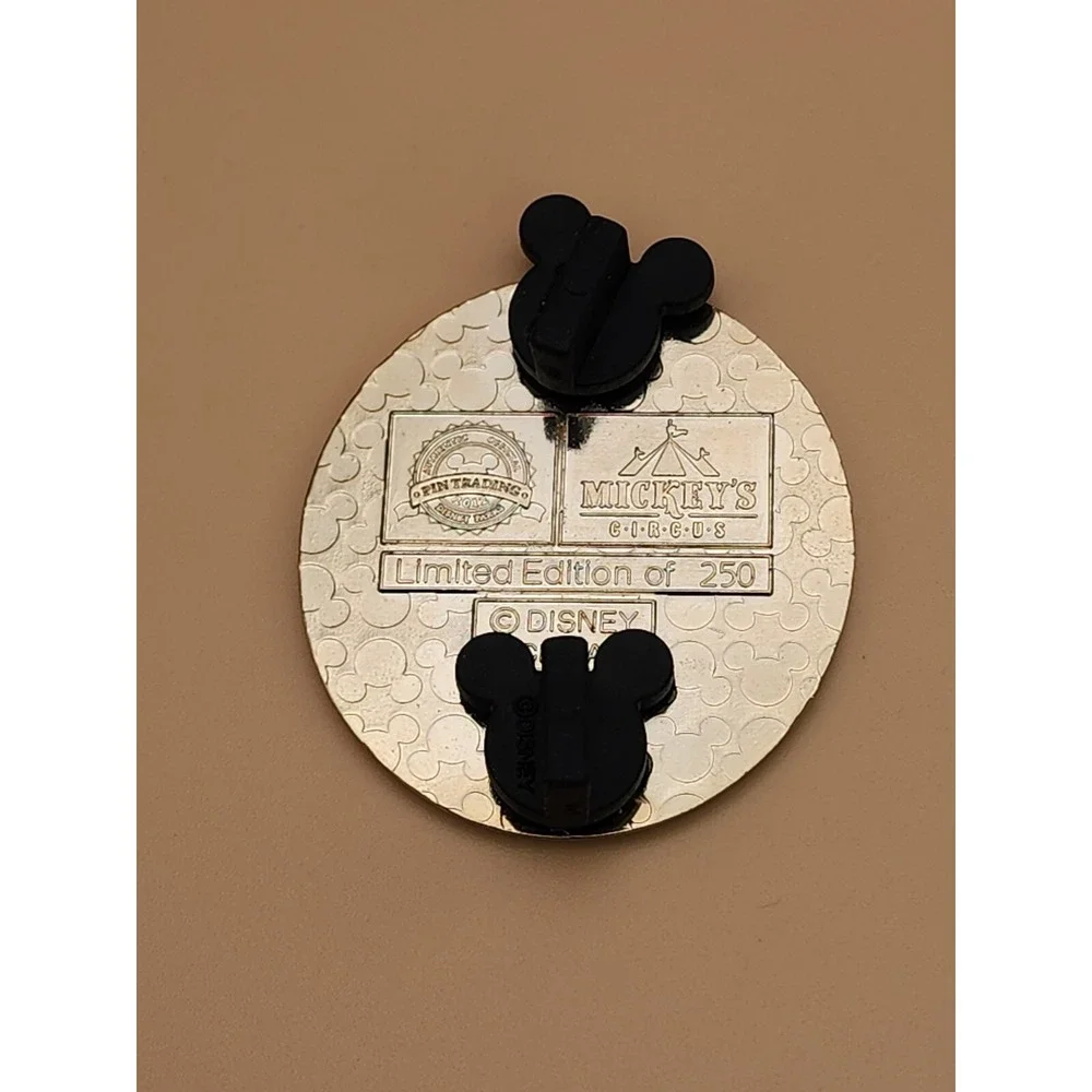 DISNEY Mickey's Circus Minnie‎ Mouse Trapeze Pin Limited Edition Only 250 Made